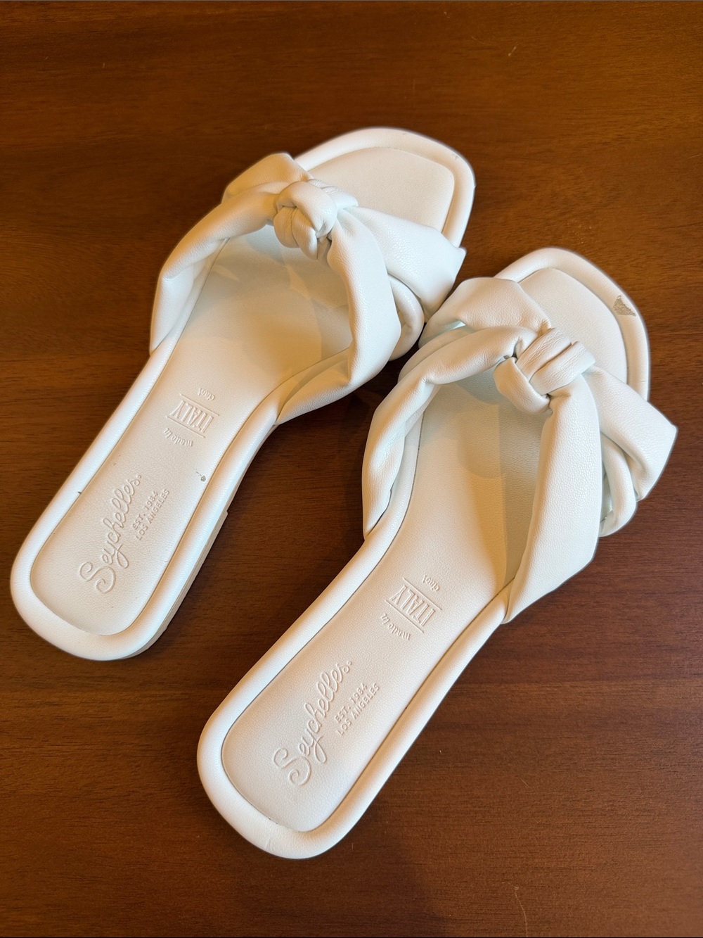 Seychelles Cream Knot-Detail Slide Sandals